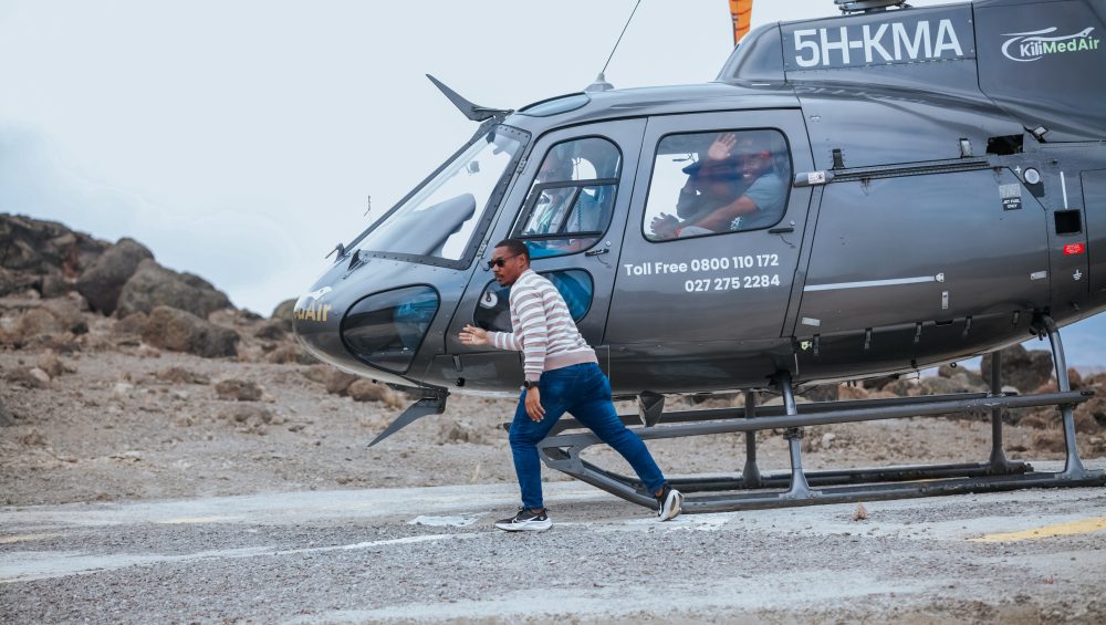Helicopter evacuation on Mount Kilimanjaro during medical emergency