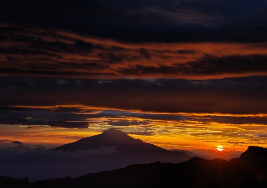 Panoramic view of the best mountains in Tanzania, featuring scenic hiking landscapes and iconic mountain peaks.