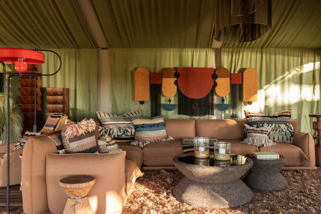 Comfortable hotel in Arusha offering accommodation for travelers before climbing Mount Kilimanjaro.