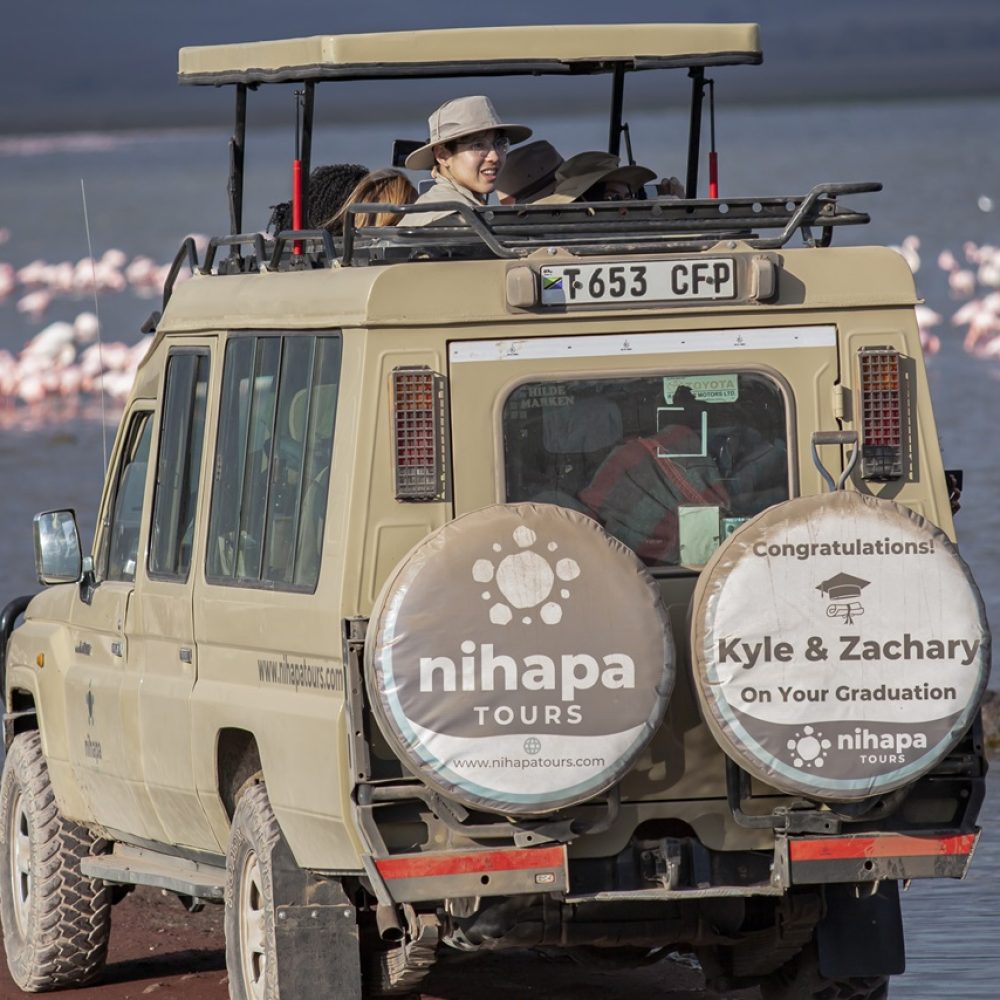 Nihapa Tours Safari Vehicle